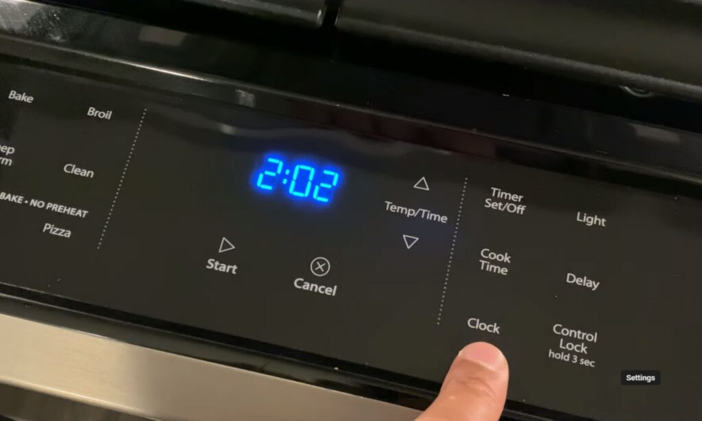 How to set clock on whirlpool oven